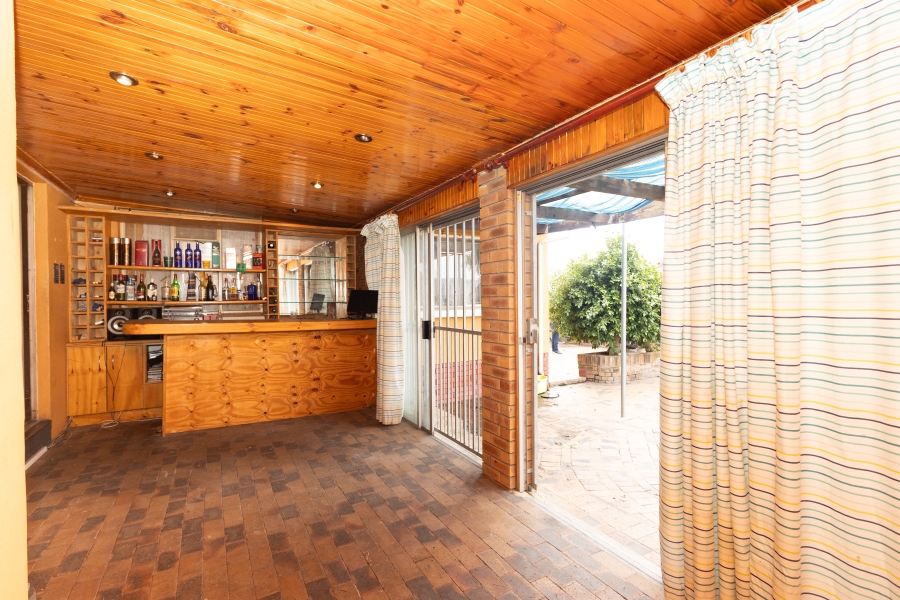 3 Bedroom Property for Sale in Bernadino Heights Western Cape